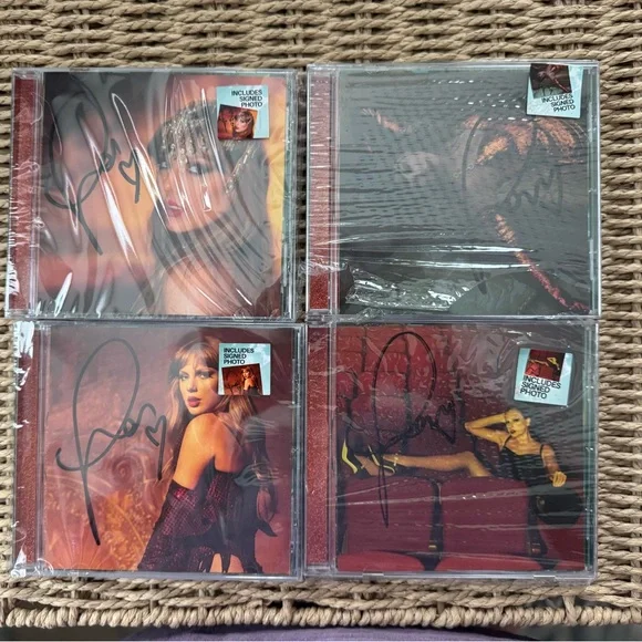 Taylor Swift The Life of a Showgirl Signed CDs (Full Set) - Picture 5 of 11